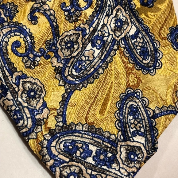 Robert Talbott /Seven Fold Tie - Blue/Gold - Picture 7 of 8
